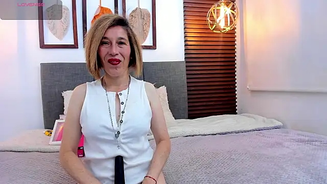 Margott mature online show from 07.25.26