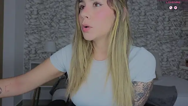 Isabella Bliss online show from 06.28.26