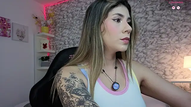 Isabella Bliss online show from 07.06.26
