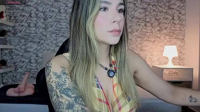 Isabella Bliss online show from 08.02.26