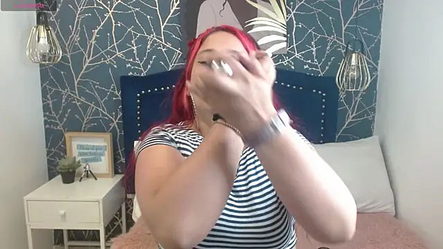 Snapshot of red_liia_tk chatting on 07.25.26 red liia tk online show from 07.25.26