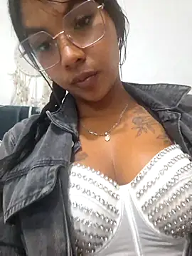 Snapshot of sophiagomezx chatting on 07.11.26 sophiagomezx online show from 07.11.26