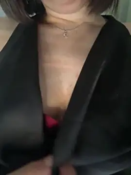 Snapshot of Sexyfemm_ chatting on 06.24.26 Sexyfemm online show from 06.24.26