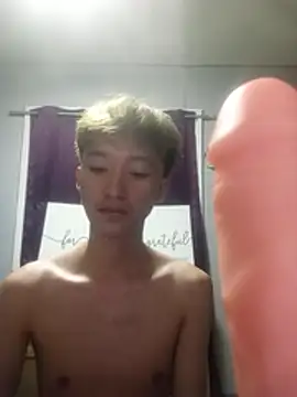 Snapshot of Fem_phiLboy69 chatting on 07.19.26 Fem phiLboy69 online show from 07.19.26