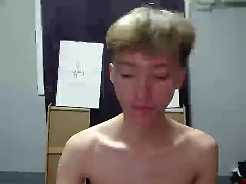 Snapshot of Fem_phiLboy69 chatting on 07.20.26 Fem phiLboy69 online show from 07.20.26