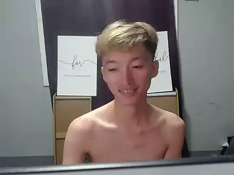 Snapshot of Fem_phiLboy69 chatting on 07.23.26 Fem phiLboy69 online show from 07.23.26