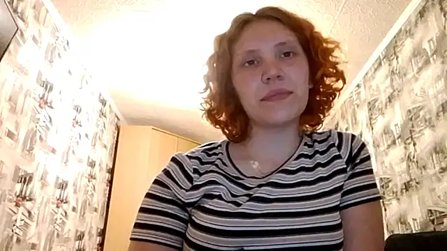 Snapshot of OkayedHardtack chatting on 06.17.26 OkayedHardtack online show from 06.17.26