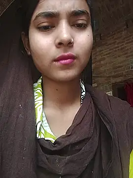Snapshot of Simran_143 chatting on 07.24.26 Simran 143 online show from 07.24.26