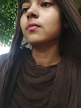 Snapshot of Simran_143 chatting on 07.29.26 Simran 143 online show from 07.29.26