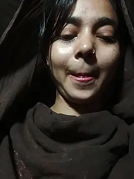 Snapshot of Simran_143 chatting on 07.31.26 Simran 143 online show from 07.31.26