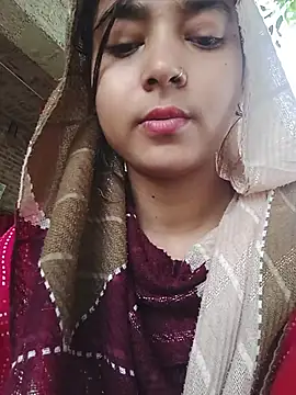 Snapshot of Simran_143 chatting on 08.02.26 Simran 143 online show from 08.02.26