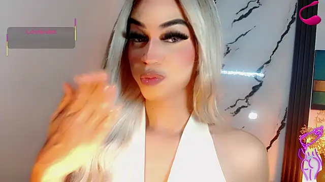 Snapshot of Valeria_Gimon chatting on 07.28.26 Valeria Gimon online show from 07.28.26