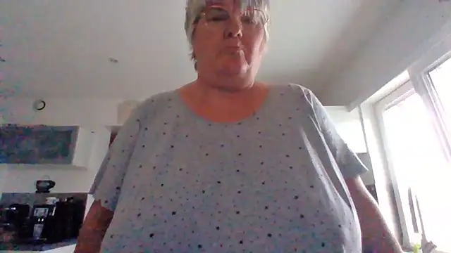 Snapshot of coquinesensuel chatting on 06.23.26 coquinesensuel online show from 06.23.26