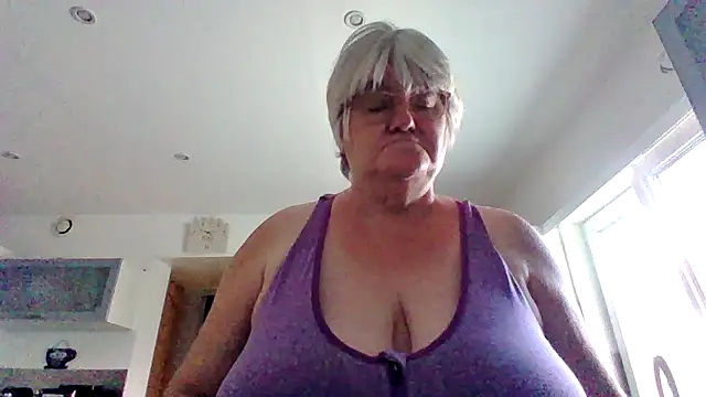 Snapshot of coquinesensuel chatting on 06.29.26 coquinesensuel online show from 06.29.26