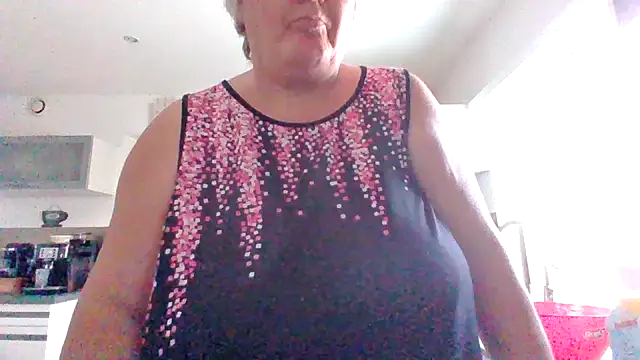 Snapshot of coquinesensuel chatting on 07.10.26 coquinesensuel online show from 07.10.26