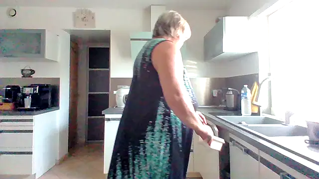 Snapshot of coquinesensuel chatting on 07.19.26 coquinesensuel online show from 07.19.26