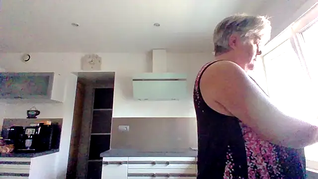 Snapshot of coquinesensuel chatting on 07.28.26 coquinesensuel online show from 07.28.26