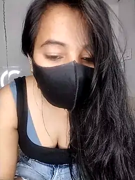 Snapshot of hottyplak chatting on 06.22.26 hottyplak online show from 06.22.26