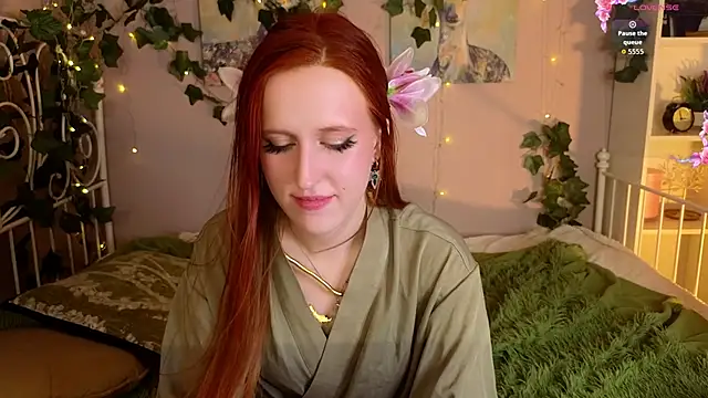 Snapshot of Eva_Bellea chatting on 06.26.26 Eva Bellea online show from 06.26.26