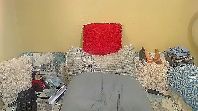 NoviaveeXXX online show from 07.27.26
