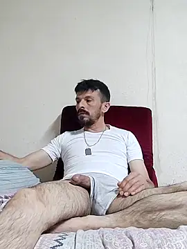 Snapshot of onlinehard31xx chatting on 06.19.26 onlinehard31xx online show from 06.19.26