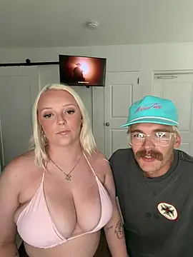 Blondebarbie21 online show from 06.26.26
