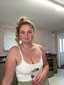 Juicy BabeXo online show from 06.24.26