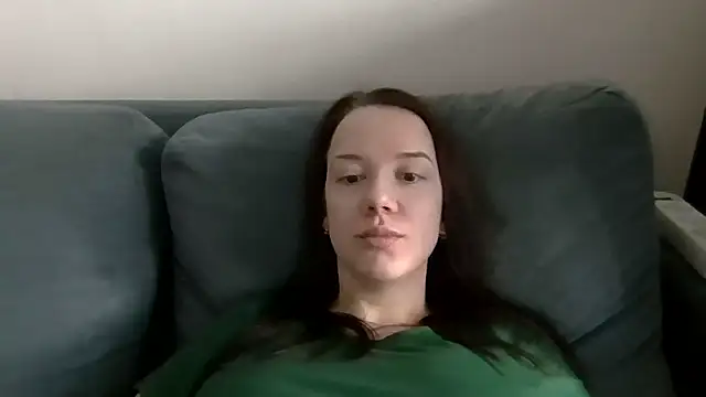 Snapshot of Nivella chatting on 07.03.26 Nivella online show from 07.03.26