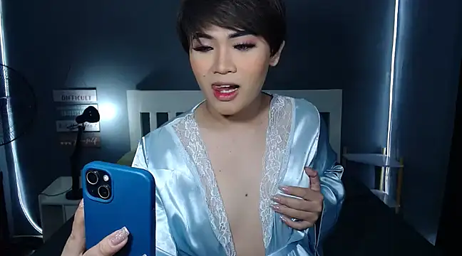 STUCK on YOU  online show from 02.20.25