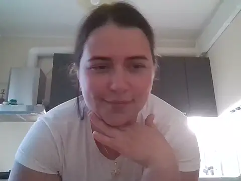 Snapshot of Zanoriala chatting on 07.18.26 Zanoriala online show from 07.18.26