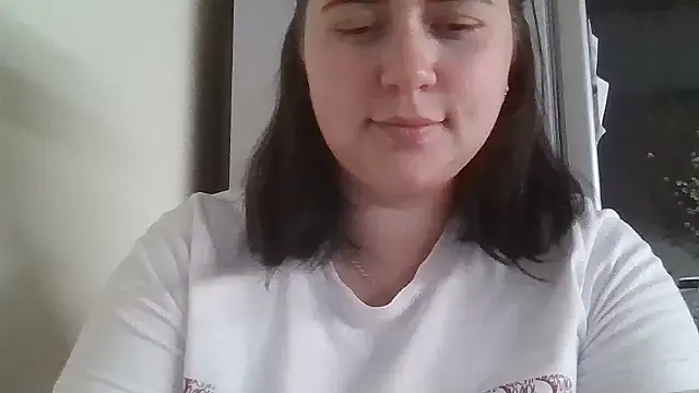 Snapshot of Zanoriala chatting on 07.21.26 Zanoriala online show from 07.21.26
