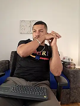 Snapshot of BrunoSilva_ chatting on 07.31.26 BrunoSilva online show from 07.31.26