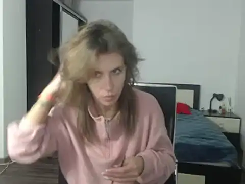 DedeSibel online show from 02.19.25