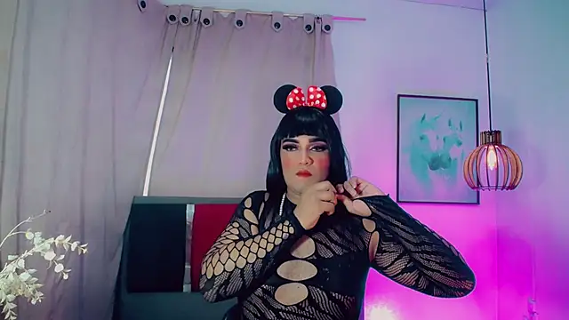 Snapshot of natalie_vegas_ chatting on 08.01.26 natalie vegas online show from 08.01.26