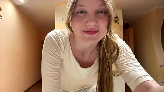 Snapshot of LilaDalziel chatting on 06.21.26 LilaDalziel online show from 06.21.26