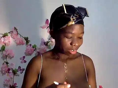 Snapshot of MaliciaRose chatting on 07.16.26 MaliciaRose online show from 07.16.26