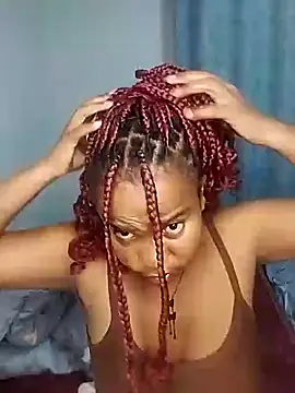 Snapshot of CurvyCharmsTush chatting on 07.19.26 CurvyCharmsTush online show from 07.19.26