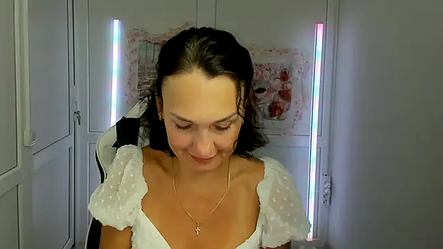 Snapshot of OliviaKateee chatting on 06.23.26 OliviaKateee online show from 06.23.26