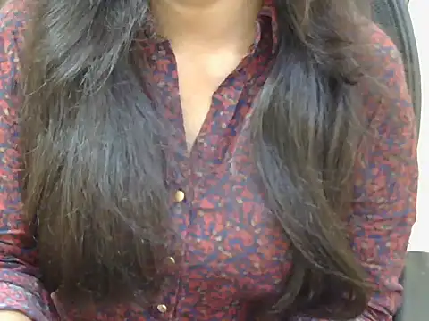 Snapshot of SWEET_Salma chatting on 07.15.26 SWEET Salma online show from 07.15.26