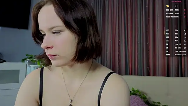 Snapshot of nelly_sweeti chatting on 07.19.26 nelly sweeti online show from 07.19.26