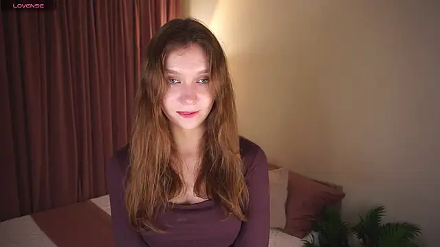 Snapshot of JayneHazelton chatting on 06.27.26 JayneHazelton online show from 06.27.26