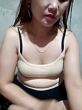 Snapshot of Emma-18h chatting on 06.26.26 Emma-18h online show from 06.26.26