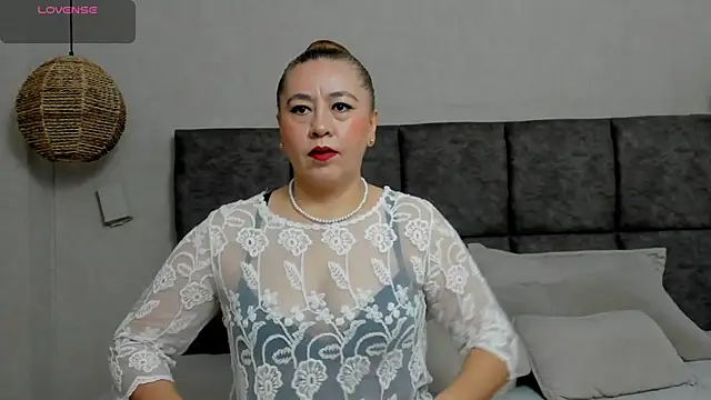 vera  lux online show from 08.03.26