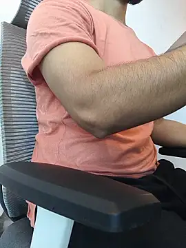 8inch hunk19 online show from 07.31.26