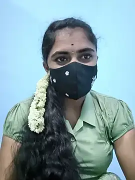 Snapshot of Megavarthinii chatting on 07.28.26 Megavarthinii online show from 07.28.26