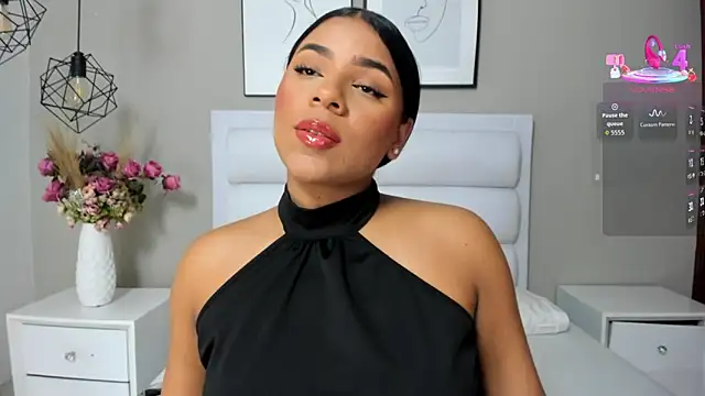 christineowens  online show from 06.30.26