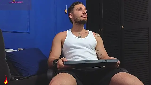 Kiing 001 online show from 07.06.26