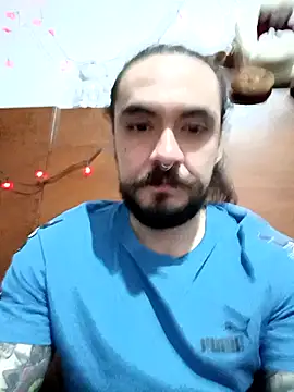 Snapshot of Redrum_ chatting on 06.24.26 Redrum online show from 06.24.26
