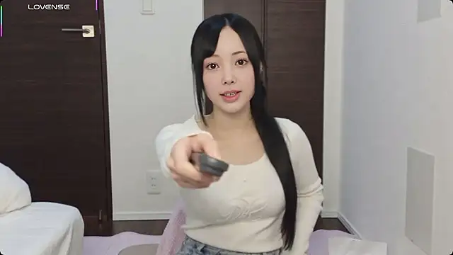 Snapshot of --Akarin-- chatting on 07.19.26 --Akarin-- online show from 07.19.26