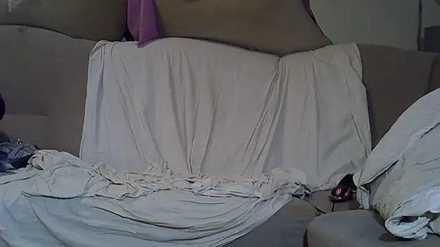 Snapshot of GariQNight chatting on 01.15.26 GariQNight online show from 01.15.26